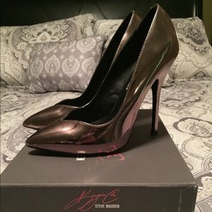 Steve Madden Pumps